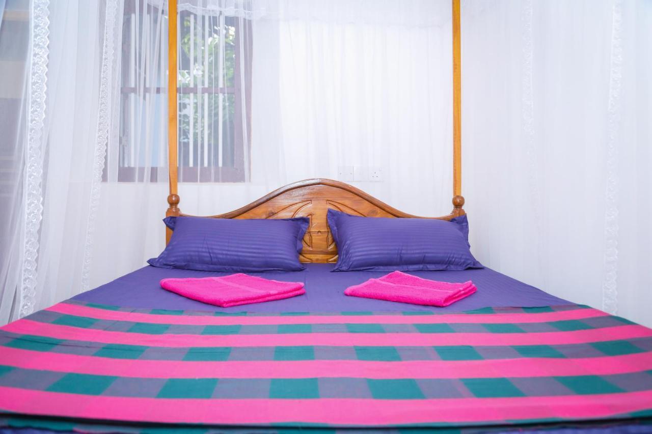Mango Shade Mirissa Bed and Breakfast Εξωτερικό φωτογραφία