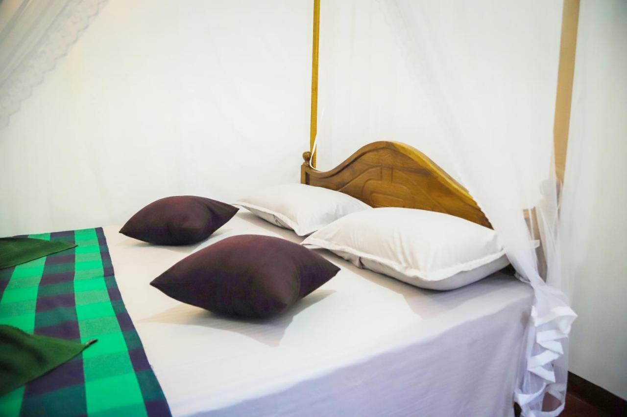 Mango Shade Mirissa Bed and Breakfast Εξωτερικό φωτογραφία